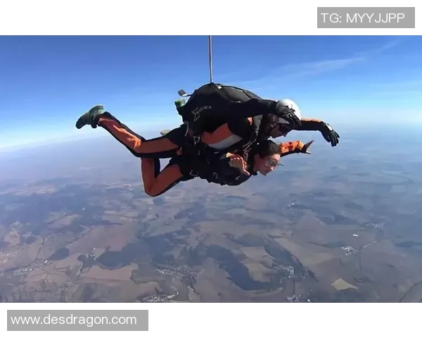 北京街舞队勇闯极限运动嘉年华展现青春风采与逆袭精神 北京街舞队勇闯极限运动嘉年华展现青春风采与逆袭精神