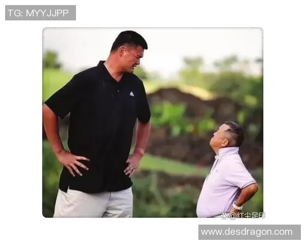 曾志伟与姚明携手演绎幽默小品展现友谊与才华的完美结合